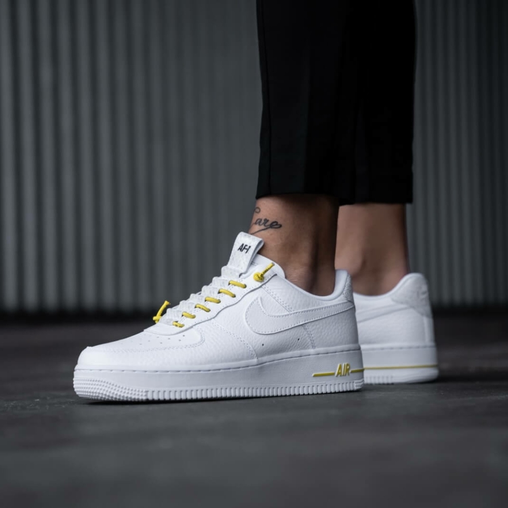 NEW NIKE AIR FORCE 1 '07 LUX 'WHITE REFLECTIVE'